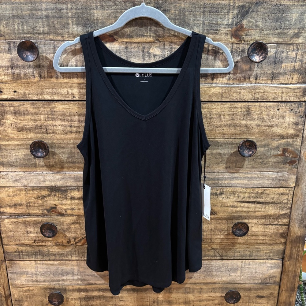Stylus Sleeveless Women's Tank